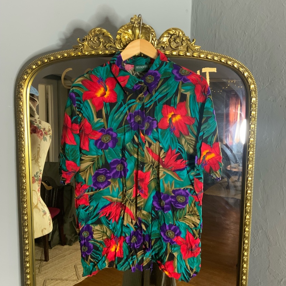Avanti Hawaiian Button Up Floral Multicolor Blouse size XL
